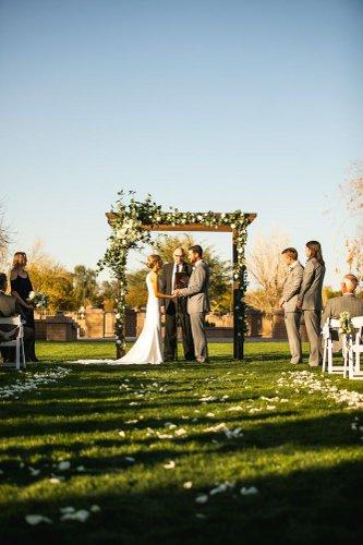 mobile - carousel-hero-element image-6