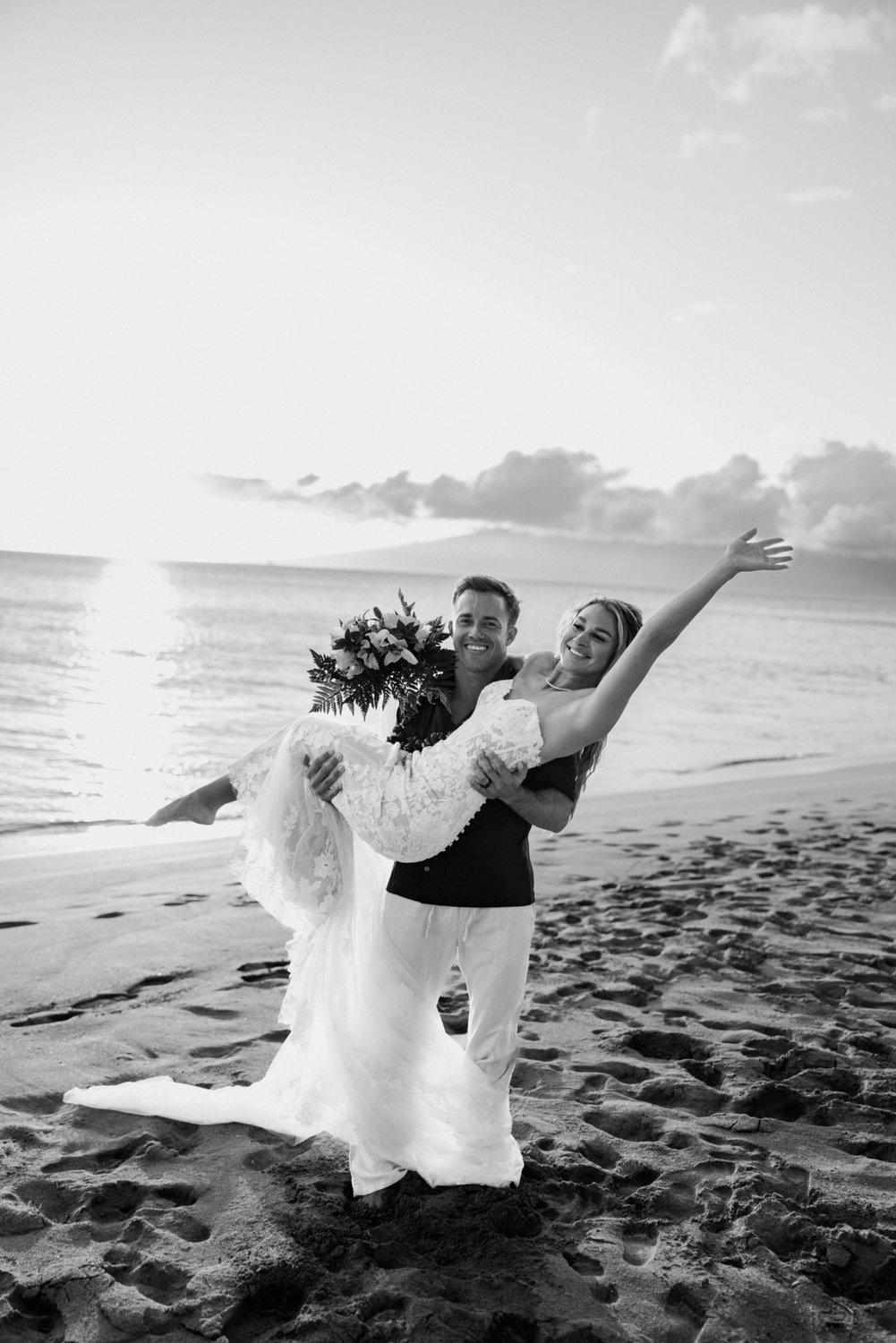 carousel-hero-element image-1